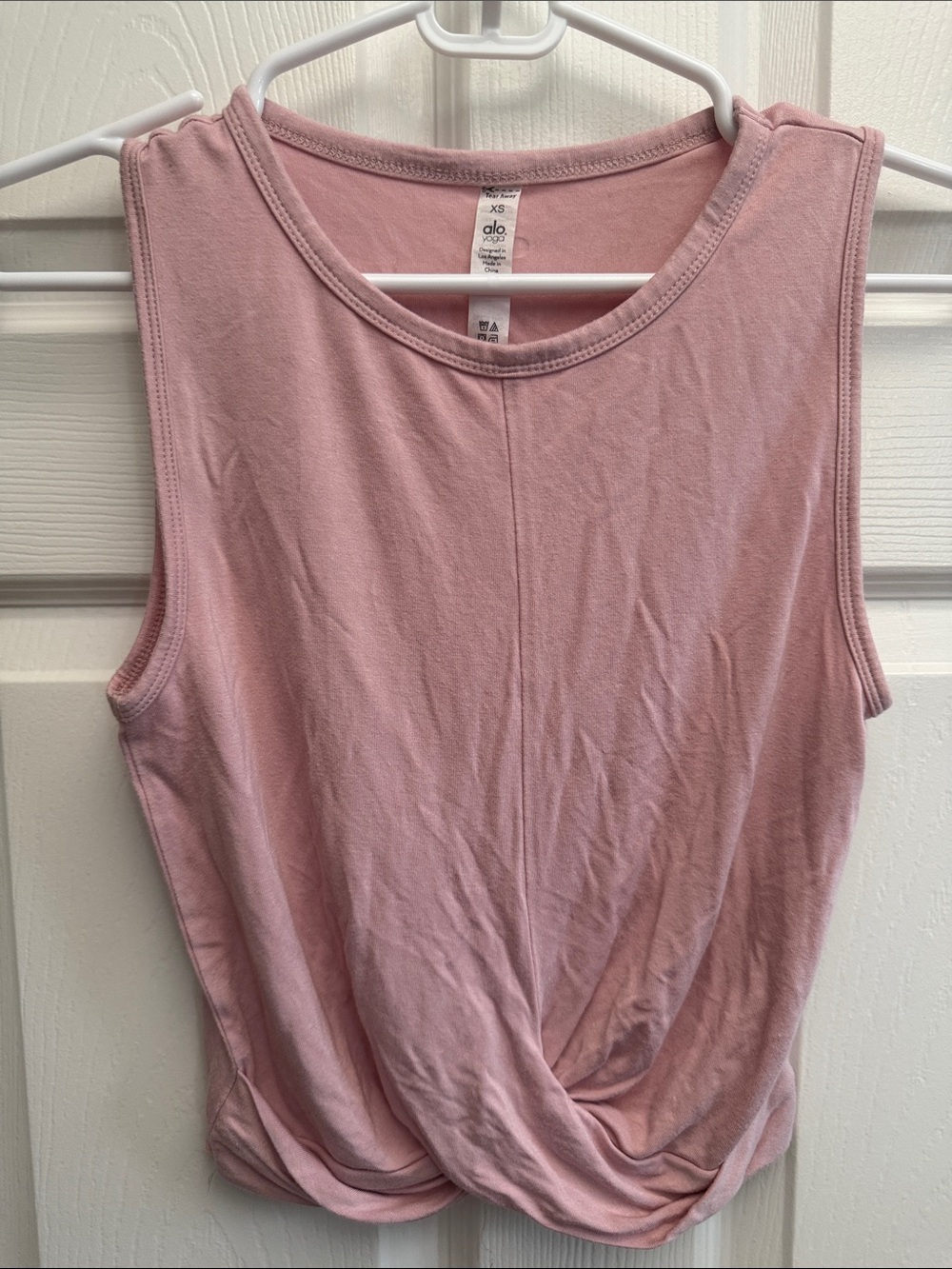 ALO Yoga Dusty Pink Twist Hem Tank
